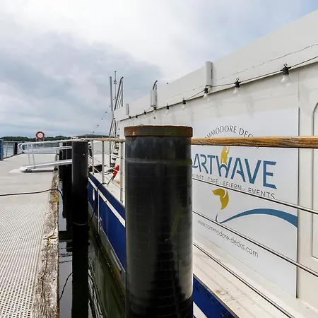 Wohnschiff Commodore Schleswig